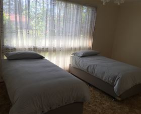 Narrawallee Holiday House - Tourism Caloundra 5