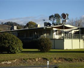 Talbingo Country Club - Tourism Caloundra 1