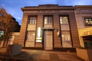 The Bank Guesthouse - Tourism Caloundra 10