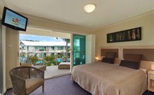 Pacific Blue 358 - Tourism Caloundra 4