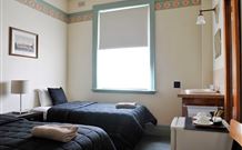 Hotel Gosford - Gosford - Tourism Caloundra 2