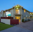 Martys at Little Beach - Tourism Caloundra