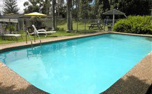 Pine Lodge Motel - Woolgoolga - Tourism Caloundra 4