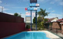 Riverview Motor Inn - Tourism Caloundra 1