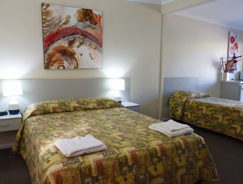 Mia Motel - Tourism Caloundra 4