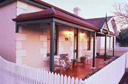 Eliza Cottage - Tourism Caloundra 0