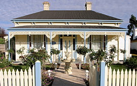 Carrington House - Tourism Caloundra 0