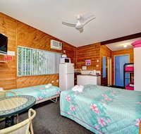 Bargara Gardens Motel and Holiday Villas - Tourism Caloundra
