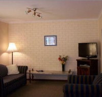 Anchor Bell Holiday Apartments - Tourism Caloundra