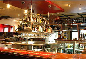 Coopers Arms Hotel - Tourism Caloundra 1
