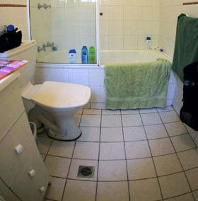 The Palms Backpackers - Tourism Caloundra 0