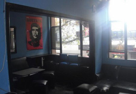 The Globe Backpackers - Tourism Caloundra 5
