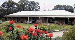 Between The Bays Retreat - Tourism Caloundra 0
