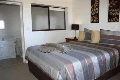 Bay View Holiday Village - Tourism Caloundra