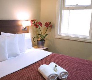 Springfield Lodge - Tourism Caloundra 2