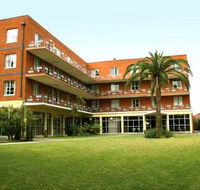 Greenwich Village Accommodation - Tourism Caloundra