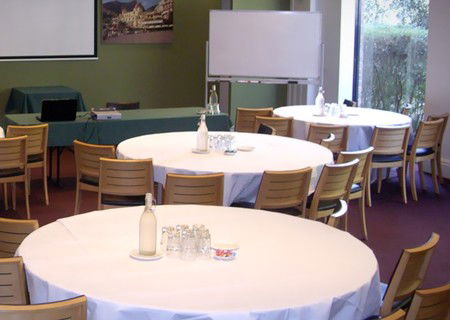 Best Western The Tudor Box Hill - Tourism Caloundra 2