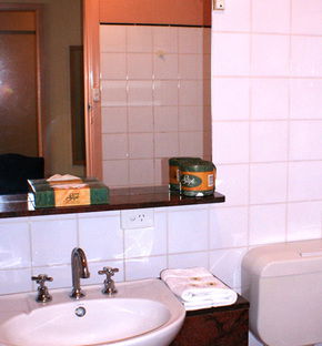 Metropolitan Motor Inn - Tourism Caloundra 2
