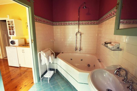 Shelton-lea Bed & Breakfast - Tourism Caloundra 2