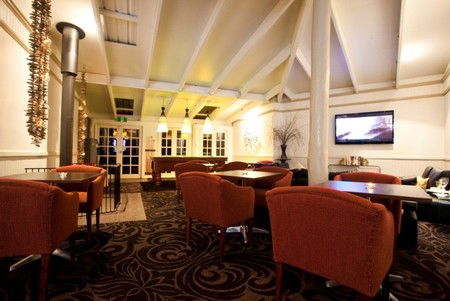 Cedar Creek Lodges - Tourism Caloundra 2