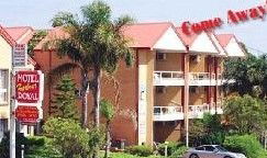 Harbour Royal Motel - Tourism Caloundra 0