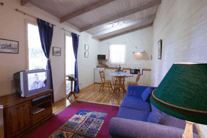 Clarendon Chalets - Tourism Caloundra 2