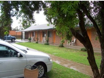 Condobolin Motor Inn - Tourism Caloundra 2