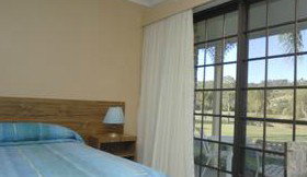 Best Western Lakeside Lodge Motel - Tourism Caloundra 2