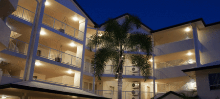 Golden Sands Beachfront Apartment Resort - Tourism Caloundra
