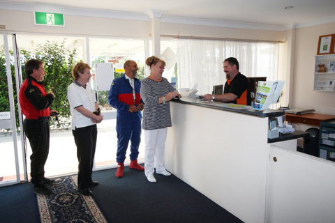 Alexander Motel - Tourism Caloundra 1