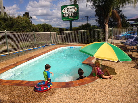 Country Rose Motel - Tourism Caloundra 0