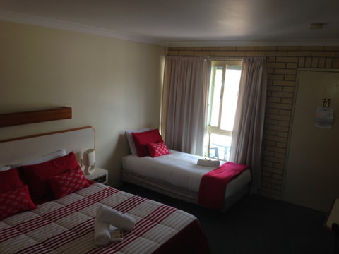 Country Rose Motel - Tourism Caloundra 1