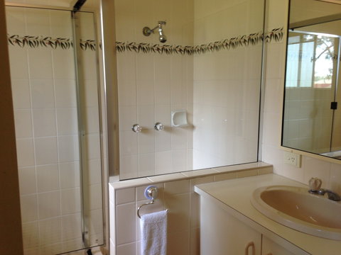 Country Rose Motel - Tourism Caloundra 5