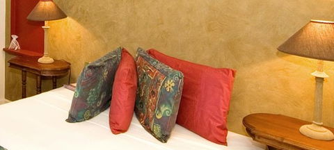 Chimes Spa Retreat - Tourism Caloundra 1