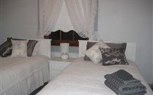Rawsons Retreat - Tourism Caloundra 2