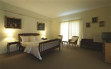 Yarrahapinni Homestead - Tourism Caloundra 0