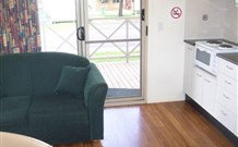 Copeland Cabins - Tourism Caloundra 0