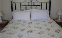 Couria Creek Cottages - Tourism Caloundra 1