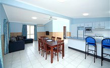 David Jones Cottage - Tourism Caloundra 2