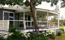 Yarralaw Springs Wines Vine Loft Bed And Breakfast - Tourism Caloundra 0