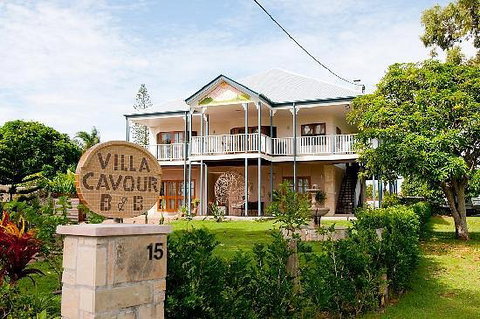 Villa Cavour Hervey Bay - Tourism Caloundra 3