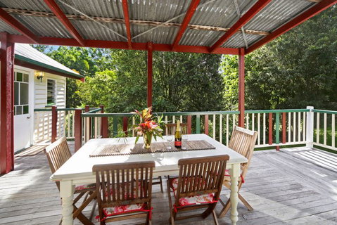 Noosa Avalon Farm Cottages - Tourism Caloundra 14