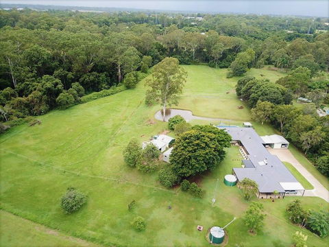 Bellmere On Richards - Tourism Caloundra 3