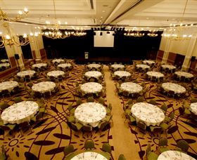 Pullman Cairns International - Tourism Caloundra 3