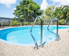 Mycow Accommodation Sarina - Greetham Street - Tourism Caloundra 3