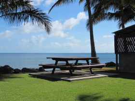 Tropical Beach Caravan Park - Tourism Caloundra 1