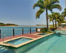 The Duporth Riverside - Tourism Caloundra 2