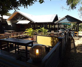 Fraser Island Retreat - Tourism Caloundra 2