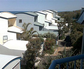 Castaway Cove Resort Noosa - Tourism Caloundra 2