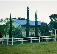 Milford Country Cottages - Tourism Caloundra
